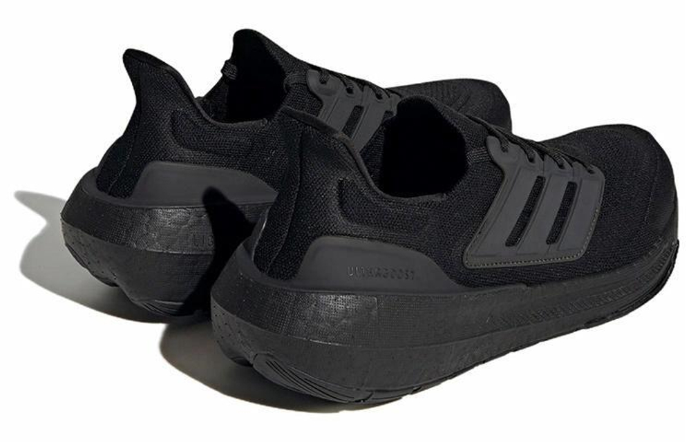 Кроссовки Adidas Ultraboost Light