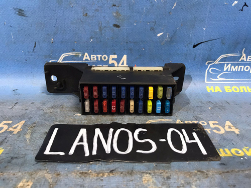 Блок предохранителей салонный CHEVROLET LANOS 2007
