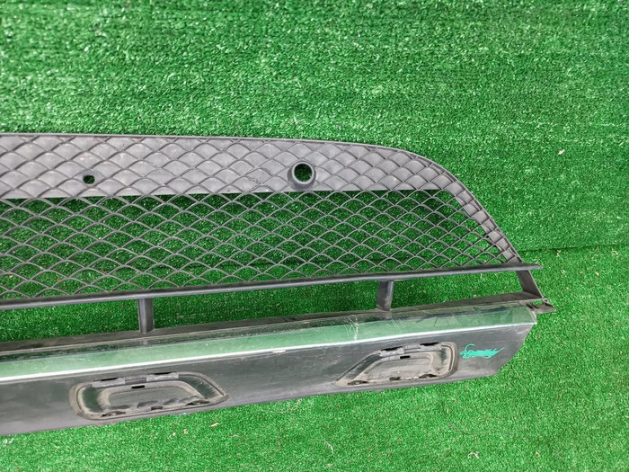 Решетка переднего бампера Mercedes GLC X253 (2015-2019) AMG