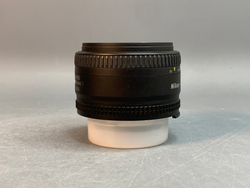 Nikon 50mm f/1.8D AF Nikkor