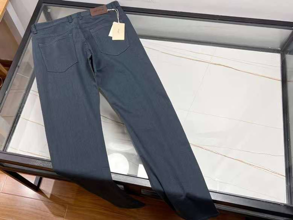 Джинсы Brioni