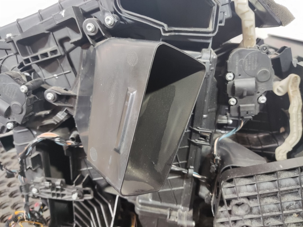 Корпус отопителя 2018г