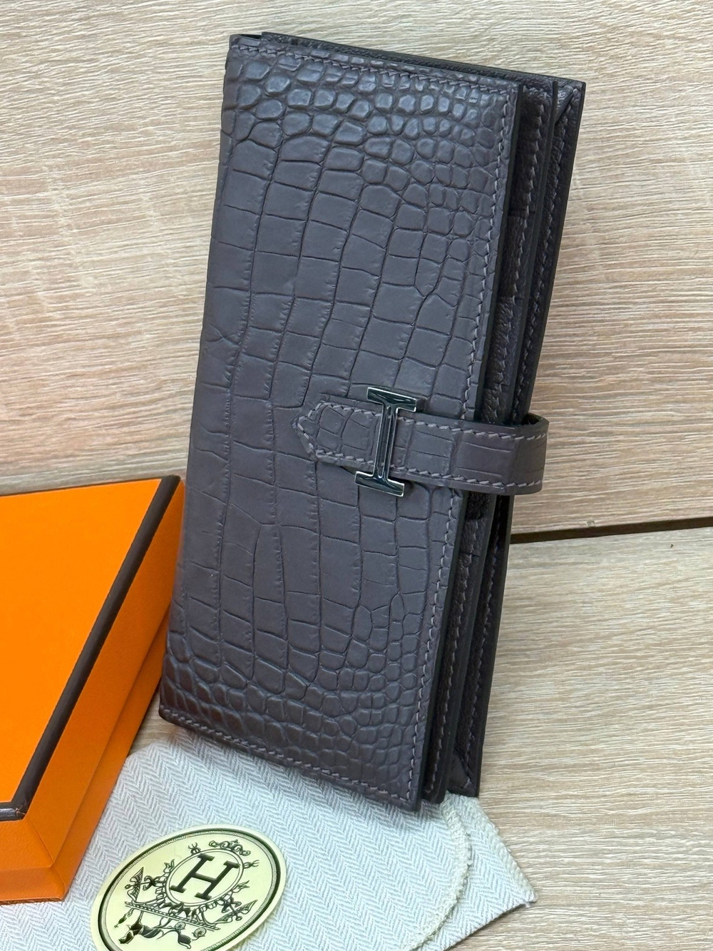 Портмоне Hermes из кожи крокодила