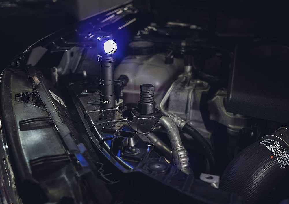 Фонарь Armytek Wizard C2 WUV Magnet USB Ультрафиолет [F08901UF]