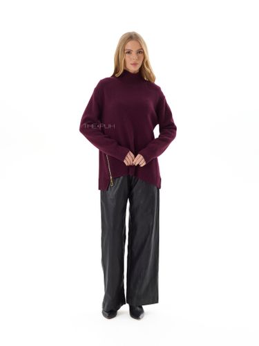 Бордовый шерстяной свитер с молнией снизу