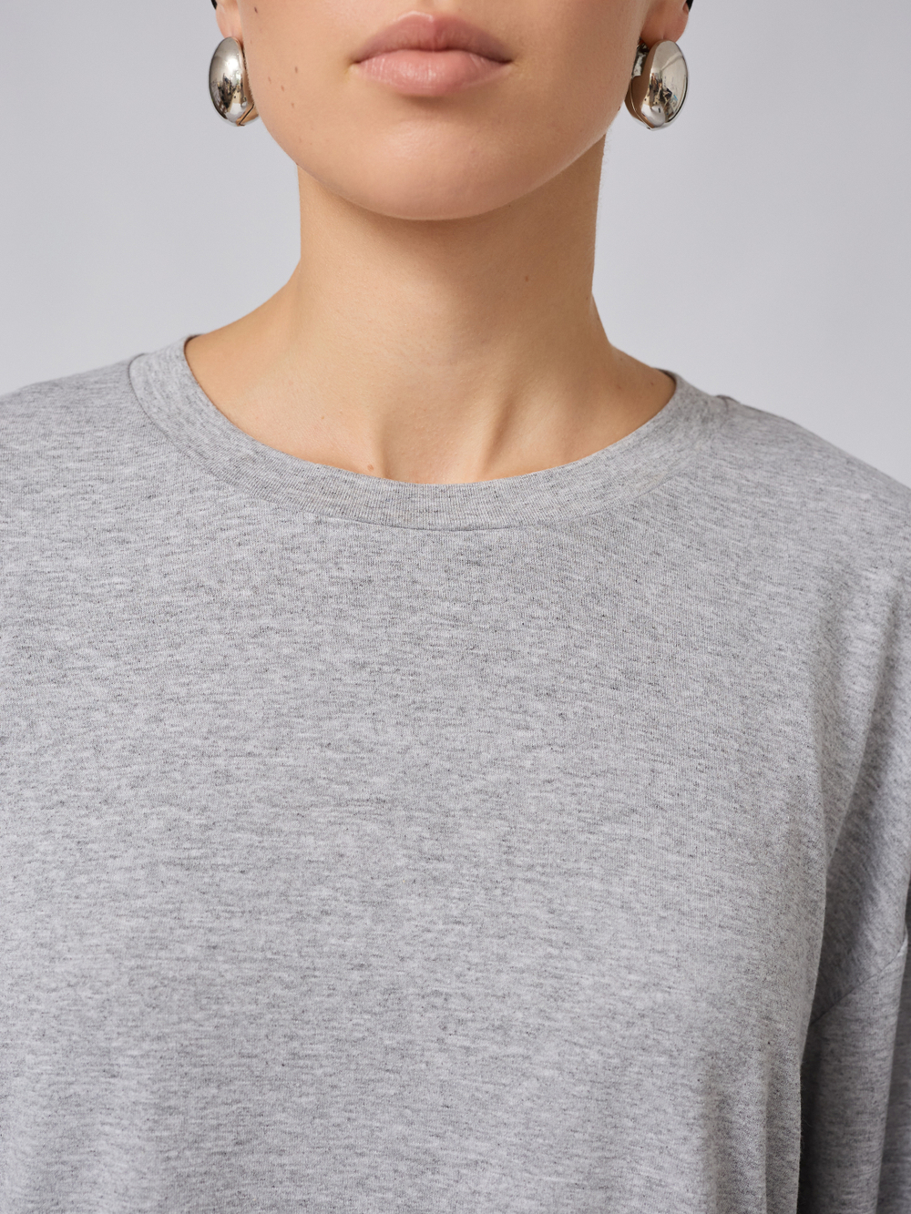 Лонгслив базовый оверсайз из вискозы