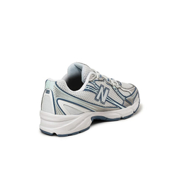 alt="Кроссовки New Balance 740 U740LB2 mesh верх и серебристые накладки"