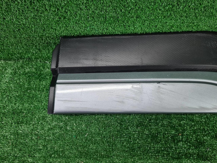 Накладка двери задняя Subaru Forester 5 SK 18-н.в.