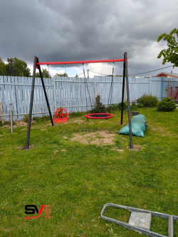 Монтаж уличных качелей Sv Sport