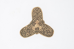 Фибула. Гнёздово, Бирка 10 в. (трилистник)