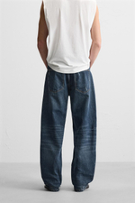 Джинсы baggy fit с декоративной строчкой
