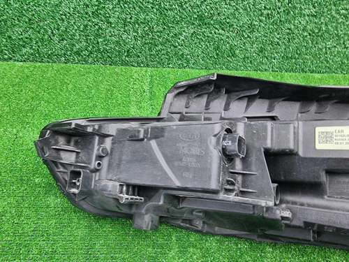Фара правая Kia K5 (2019-2023) LED