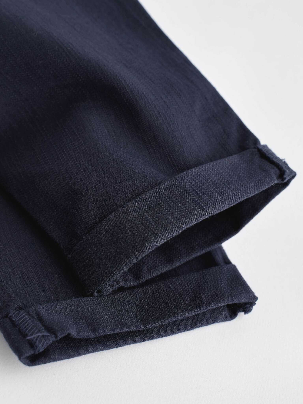 Боди с длинным рукавом и брюки на подтяжках в комплекте для малышей Next N31-190, Темно-синий, Белый