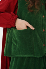 Жилет стеганый из бархата, "12 месяцев" ПРЕДЗАКАЗ