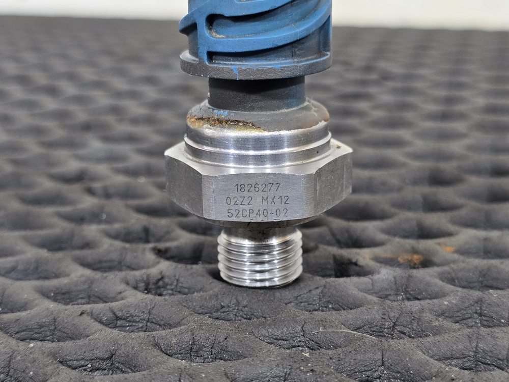 Датчик давления топлива