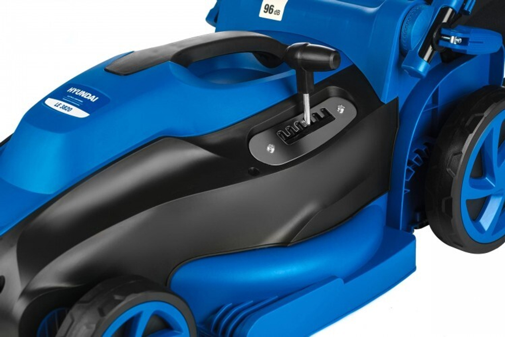 Газонокосилка электрическая HYUNDAI LE 3820