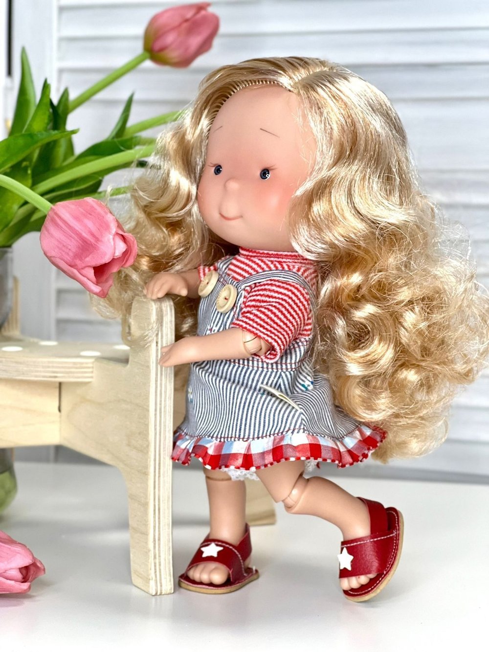 Кукла Nines виниловая 30см PIPPA шарнирная (2912K)