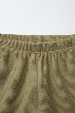 ZARA ШОРТЫ-ВЕЛОСИПЕДКИ В РУБЧИК С НАШИВКОЙ, ХАКИ