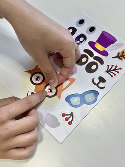 Аппликации для детей: развивающие наклейки с животными для малышей (А6, 9 листов)ющие наклейки для малышей А6