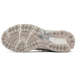 New Balance 1906R Silver Metallic Cream