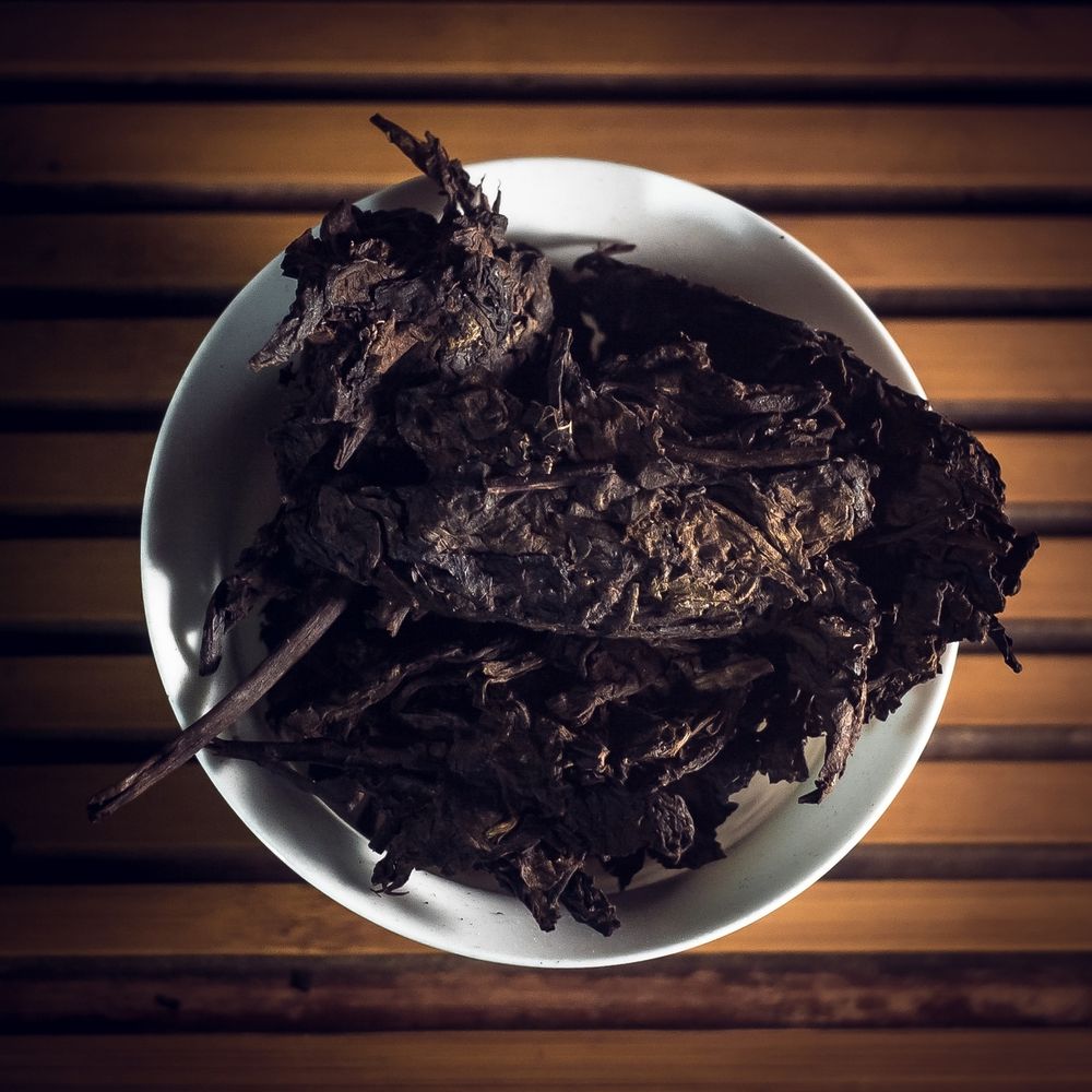 Шу Пуэр, 2005, в бочонке из бамбукового листа.