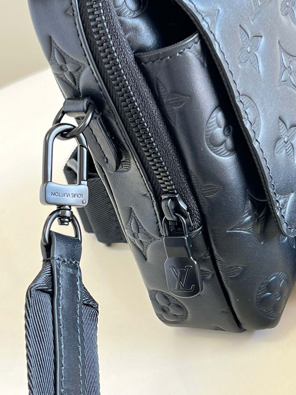 Louis Vuitton Flap Double Phone Pouch