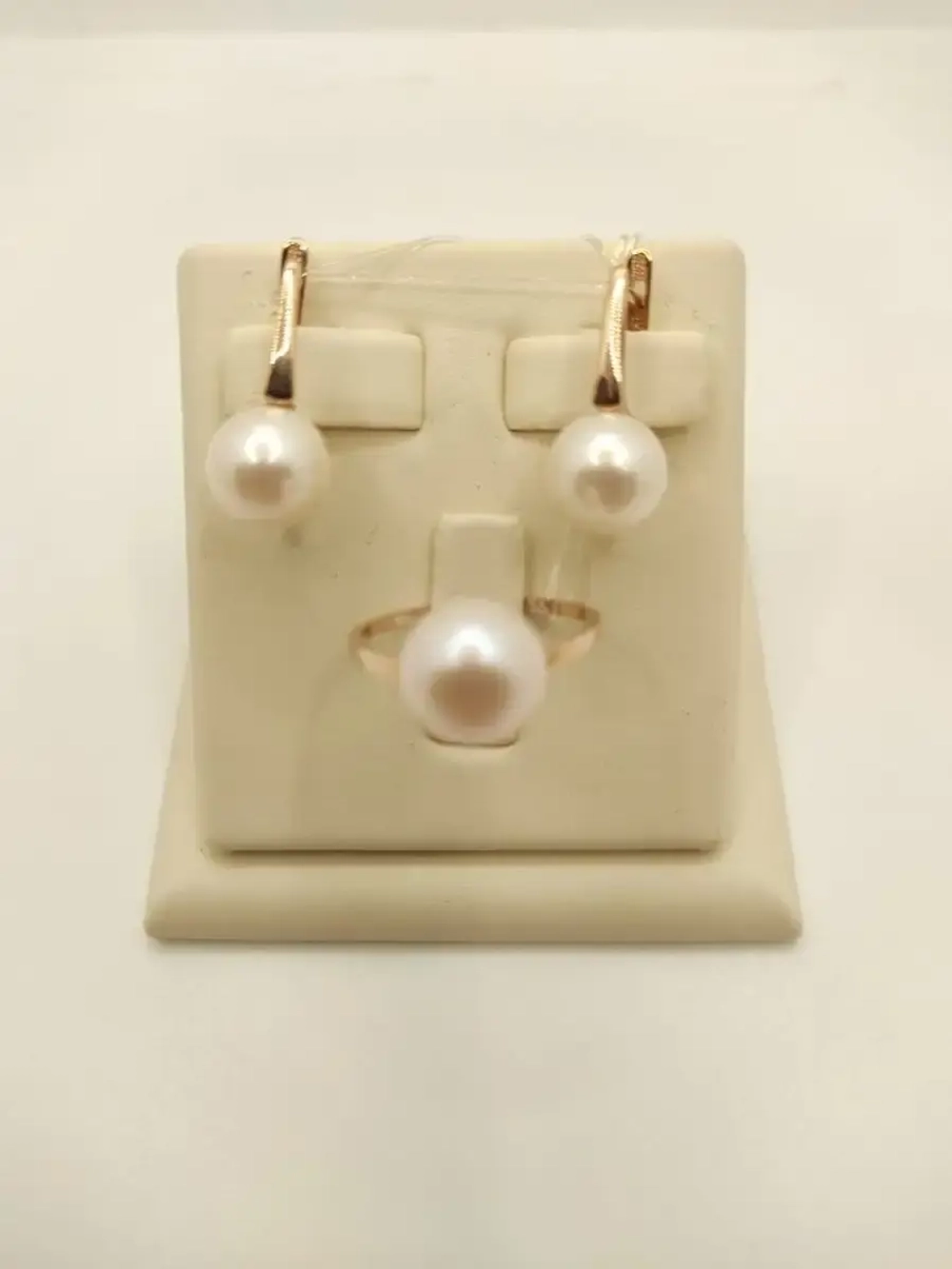 Ювелирные серьги золотые с жемчугом