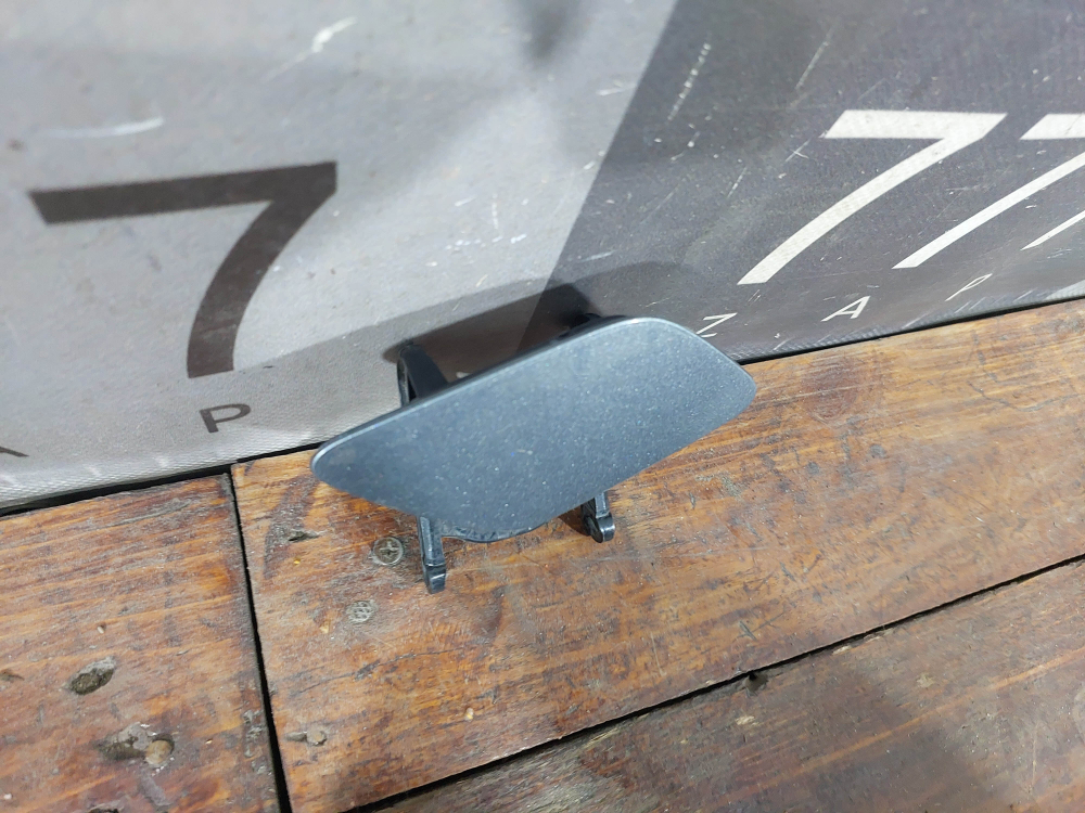 Крышка форсунки омывателя правая Volvo XC60 1 13-17 Б/У Оригинал 39821592