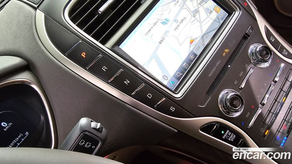 Lincoln Nautilus 2.7 202A AWD (12.2020)