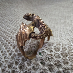 Кольцо. Дракон (р-82)