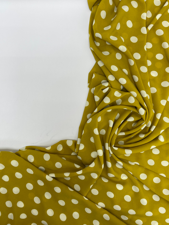 Шифон спандекс принт, горох белый на горчичном Пикассо