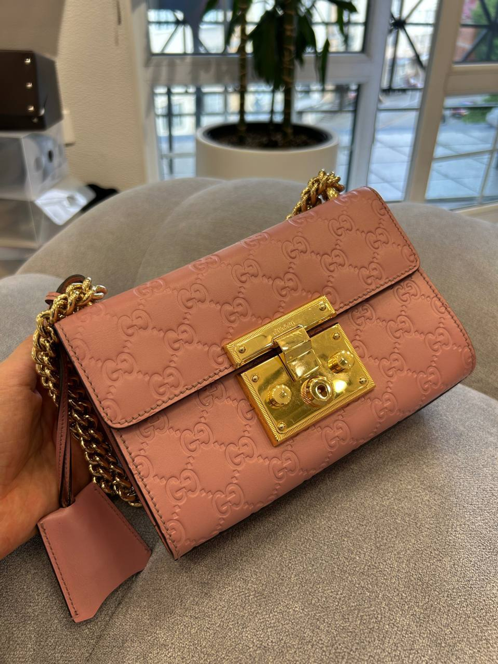 Сумка Padlock Gucci Signature