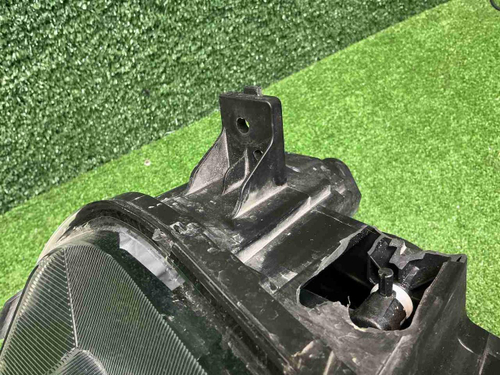 Фара правая Москвич 3 (2022-н.в.) галоген