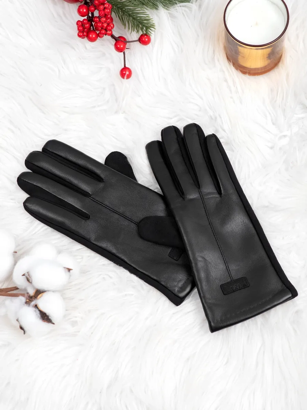зимние перчатки из эко-кожи с тёплой подкладкой стильные
