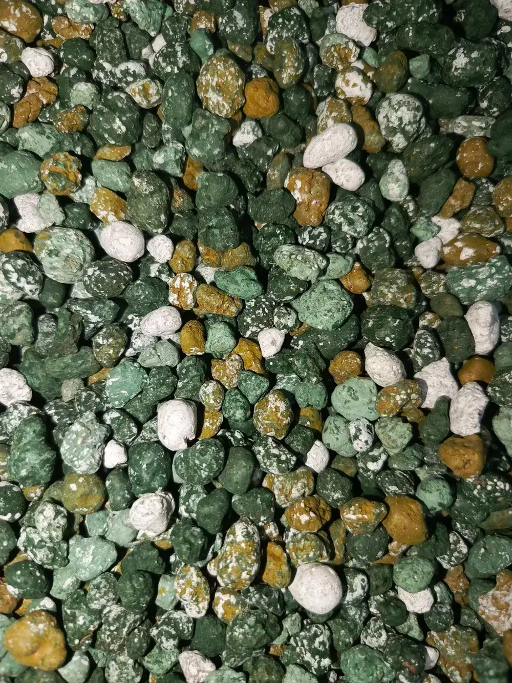 Керамзит цветной