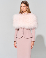 Приталенный жакет из итальянского крепа с меховой отделкой