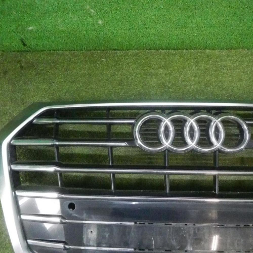 Решетка радиатора Audi Q5 2 (2017-2020)
