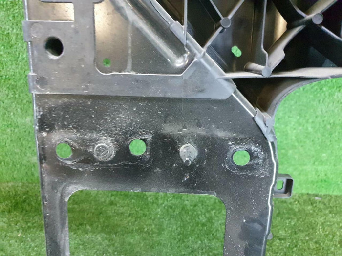 Телевизор Kia Carnival 4 (2020-н.в.)