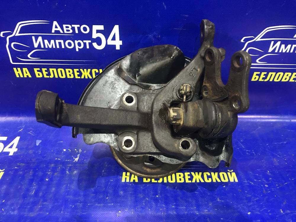 Ступица передняя левая TOYOTA LITEACE 1988