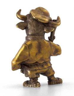 Бронзовая статуэтка "Бык с дубиной"