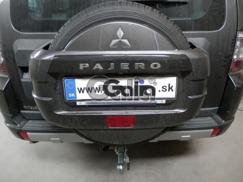 Фаркоп оцинкованный Galia M082A для Mitsubishi Pajero IV 2007-, Pajero III 2000-2007(паспорт и сертификат в комплекте)(без электрики)