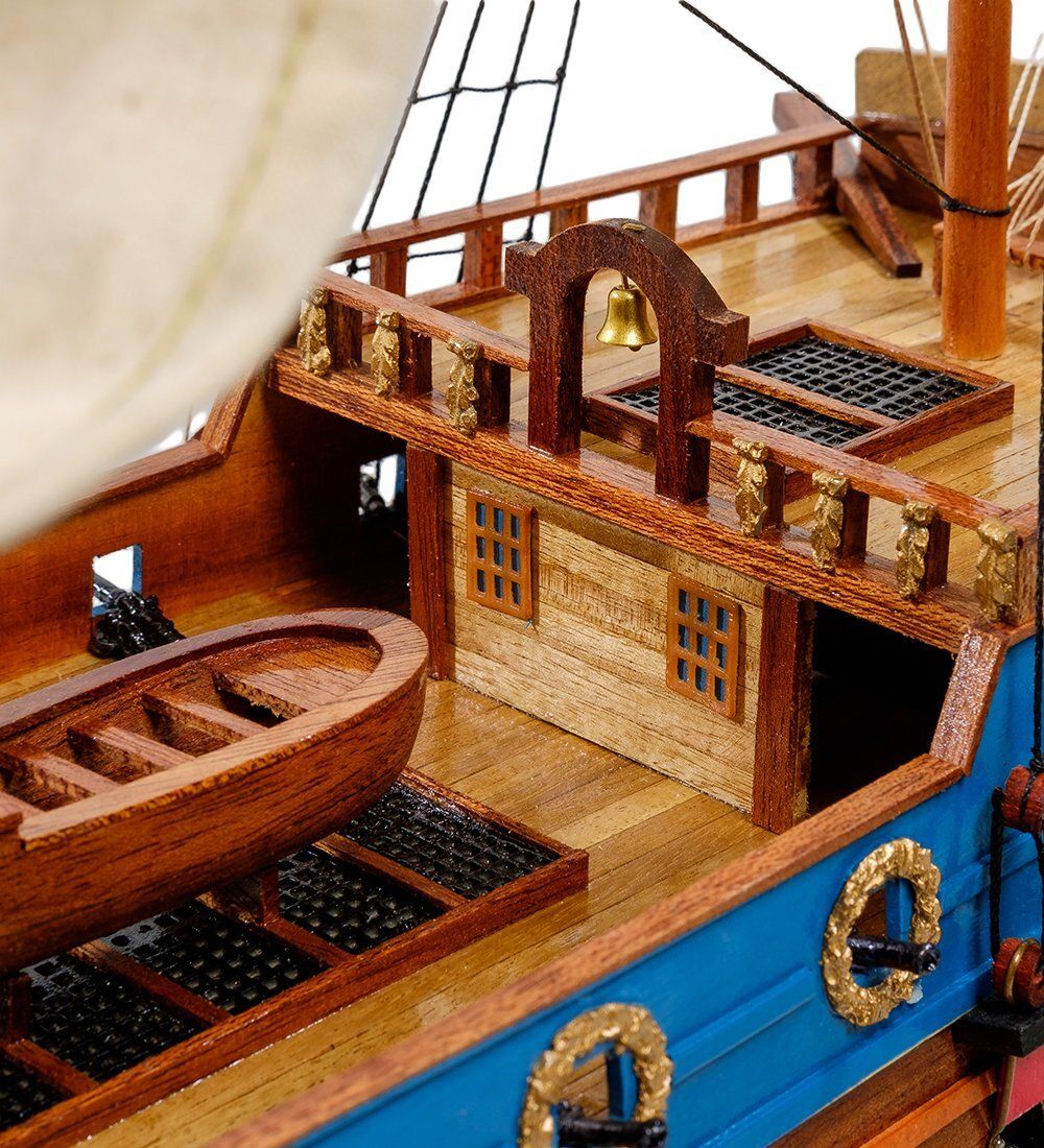 GAEM Art SPK-18 Модель российского линейного корабля 1700г. «Goto Predestinatsia»