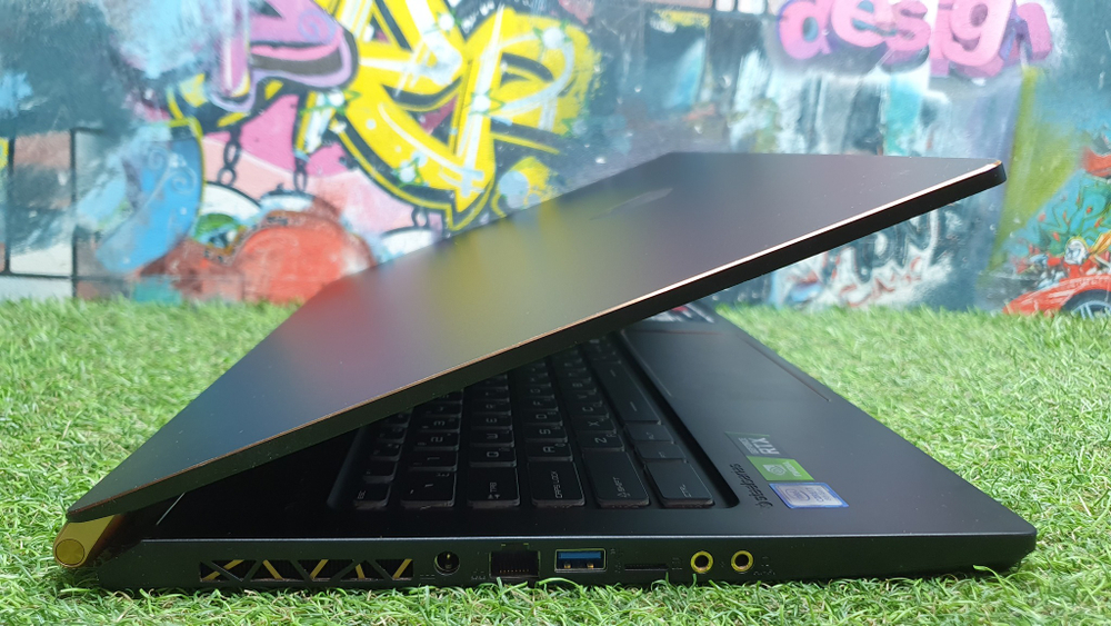 Ноутбук MSI i7-8/20 Gb/SSD 1 Tb/144 Hz