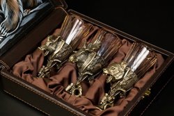 Набор рюмок-лафитников "Охотничьи Трофеи" 3 шт. в подарочном кейсе с художественным оформлением