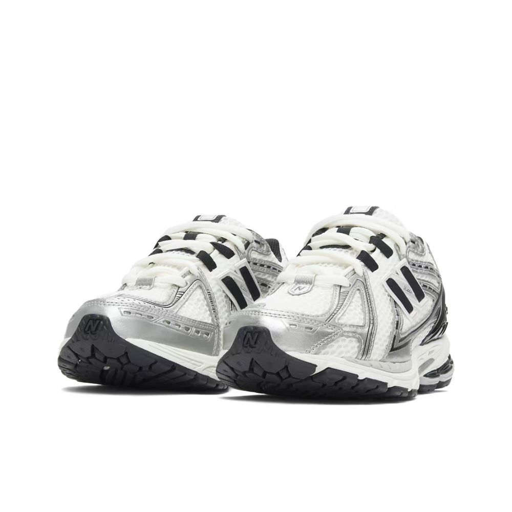 New Balance 1906R "White Black"