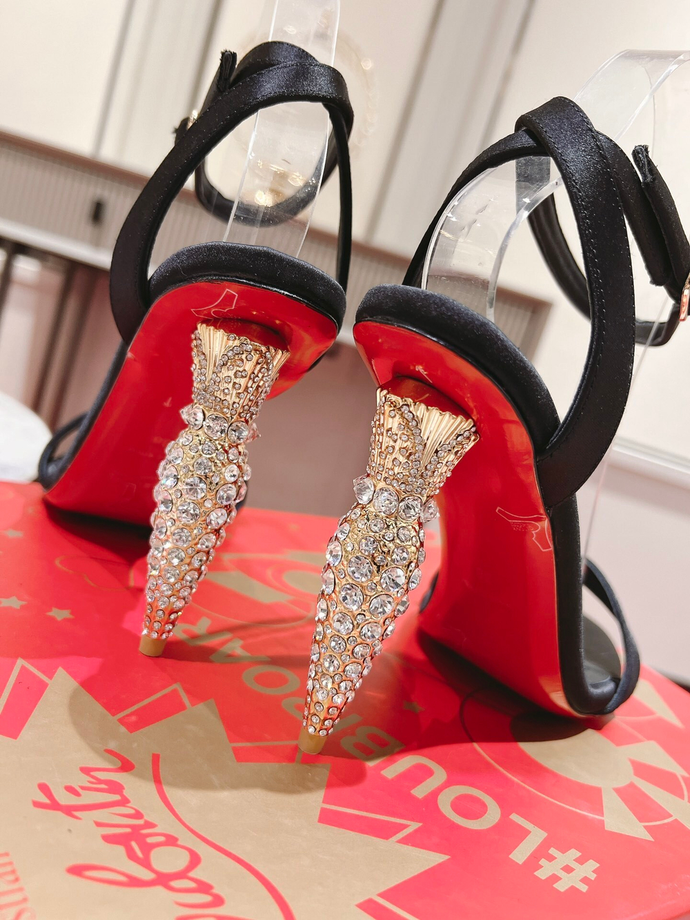 Christian Louboutin Lipstrass Queen 10 cm