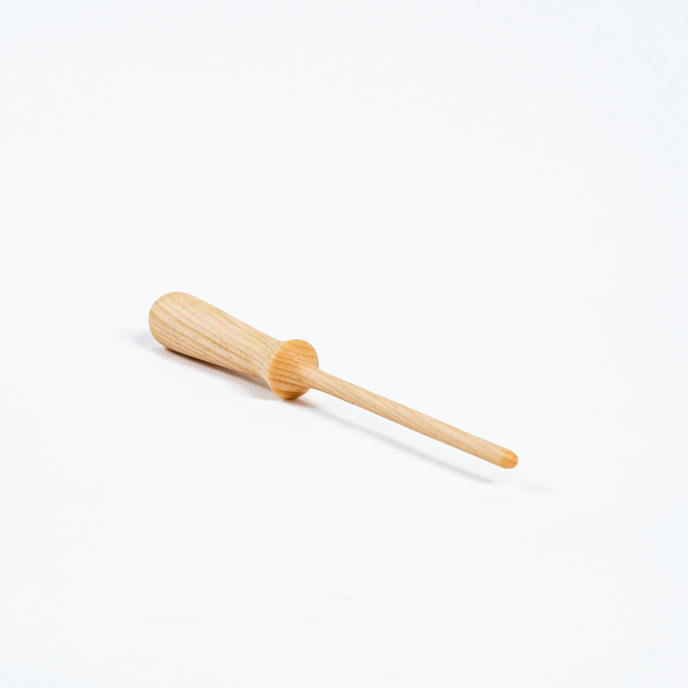 Палочка для набивки игрушек, подушек (деревянный штопфер).SH3