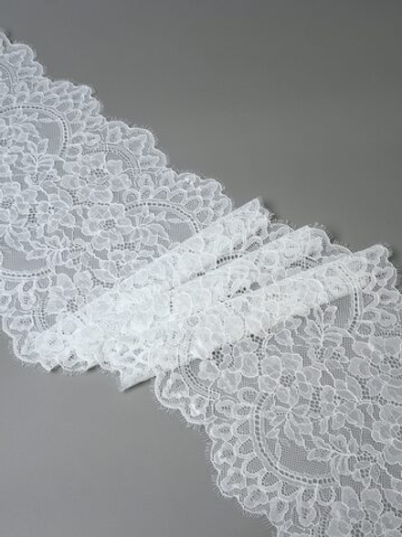 Кружево шантильи эластичное экрю ширина 21 см