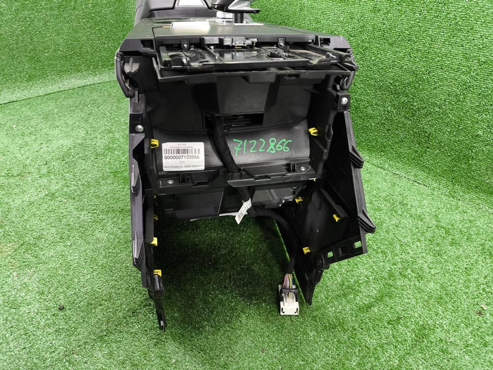 Подлокотник Changan Uni-K (2020-н.в.)