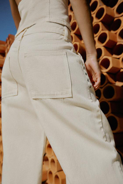 ZARA БРЮКИ STRAIGHT FIT С НИЗКОЙ ПОСАДКОЙ И ЛЮВЕРСАМИ, ЖЕЛТОВАТО-БЕЛЫЙ